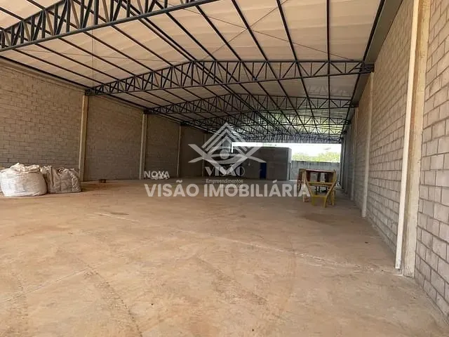 Galpão / Barracão com 585m², para alugar, no bairro CIDADE JARDIM em Sinop
