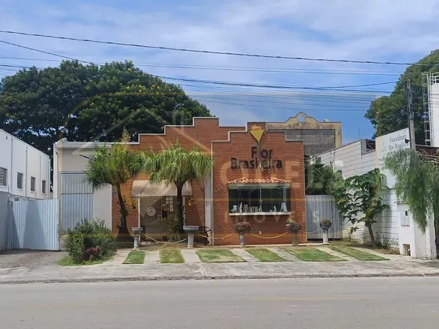 Galpão / Barracão com 450m², à venda, no bairro Parque Residencial Girassóis de Holanda em Holambra