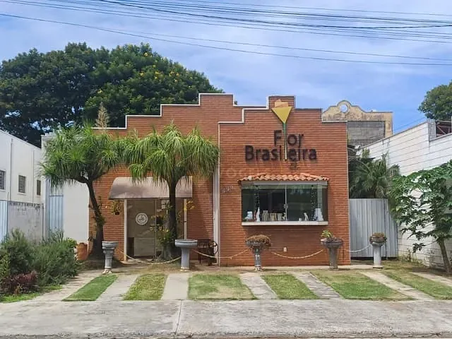 Galpão / Barracão com 450m², à venda, no bairro Parque Residencial Girassóis de Holanda em Holambra
