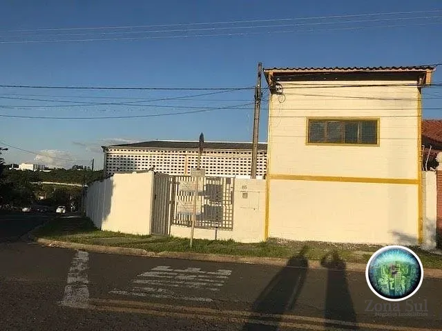 Galpão / Barracão com 687m², à venda ou para alugar, no bairro Jardim das Estrelas em Sorocaba