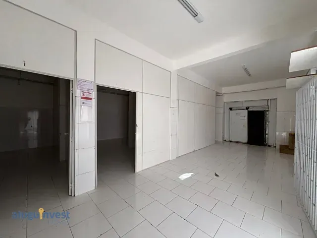 Galpão / Barracão com 1180m², para alugar, no bairro João Paulo em Florianópolis