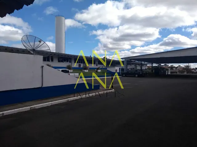 Galpão / Barracão à venda ou para alugar, no bairro Medeiros em Jundiaí