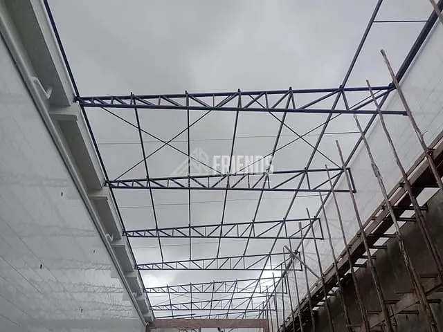 Galpão / Barracão com 370m², para alugar, no bairro Parque Guarani em São Paulo