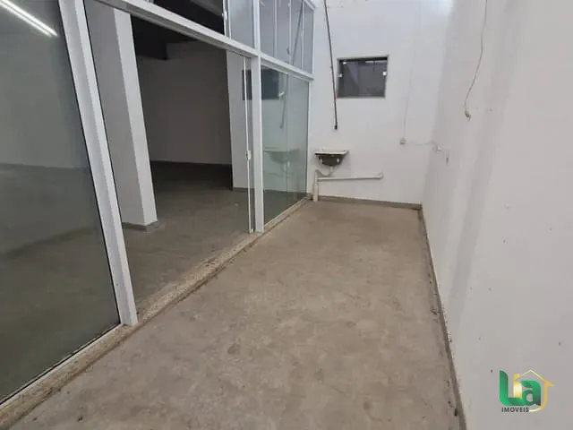 Galpão / Barracão para alugar, no bairro São Gotardo em Muriaé