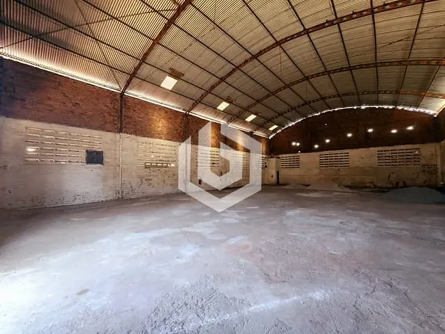 Galpão / Barracão com 800m², para alugar, no bairro Jardim Jordão em Jaboatão dos Guararapes