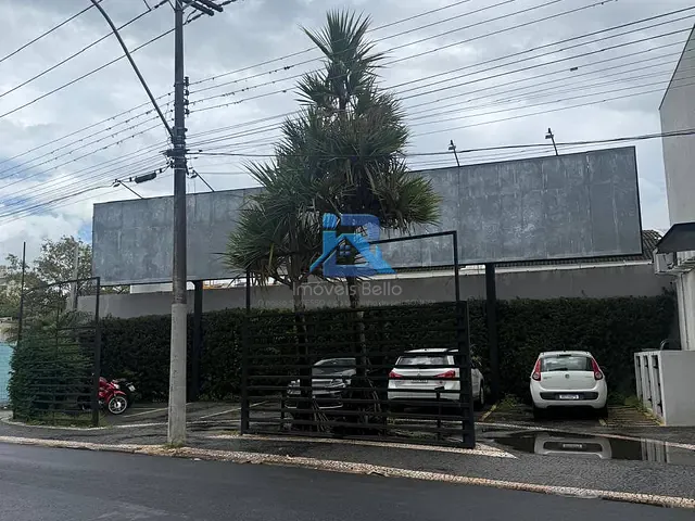 Prédio com 600m², para alugar, no bairro Vila Capelletto em Itatiba