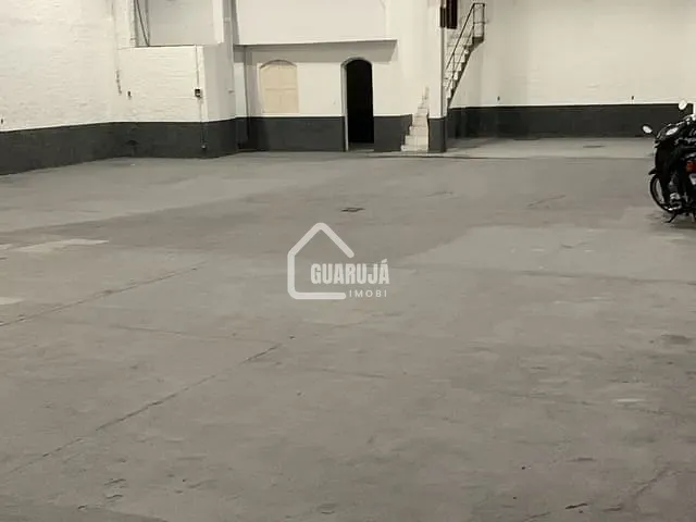 Galpão / Barracão com 375m², à venda ou para alugar, no bairro Jardim Boa Esperança (Vicente de Carvalho) em Guarujá