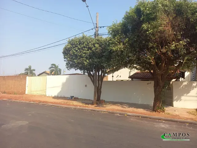 Galpão / Barracão com 500m², para alugar, no bairro Jardim Alvorada em Três Lagoas