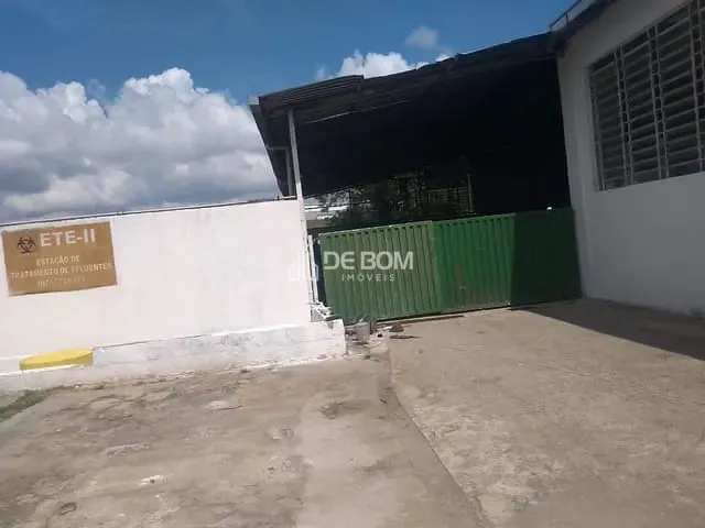 Galpão / Barracão com 2300m², à venda, no bairro Bortolan em Poços de Caldas