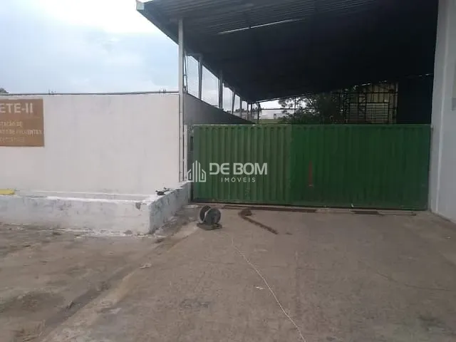 Galpão / Barracão com 2300m², à venda, no bairro Bortolan em Poços de Caldas
