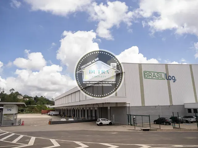 Galpão / Barracão com 34000m², para alugar, no bairro São Pedro em Juiz de Fora