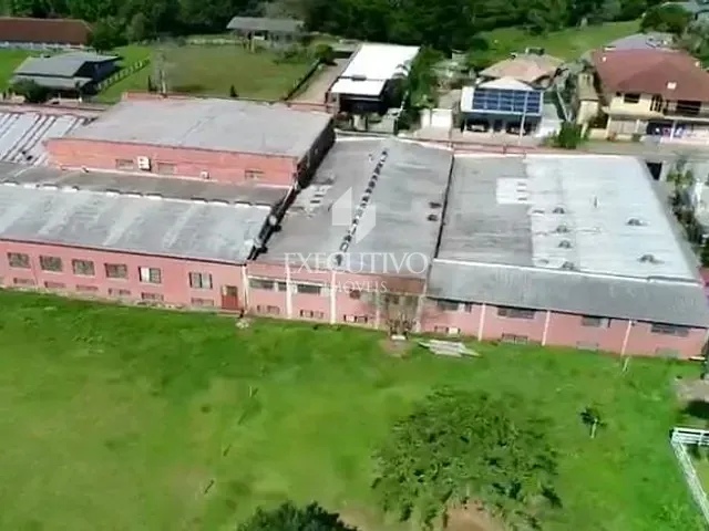 Galpão / Barracão à venda ou para alugar, no bairro Rui Barbosa em Arroio do Meio