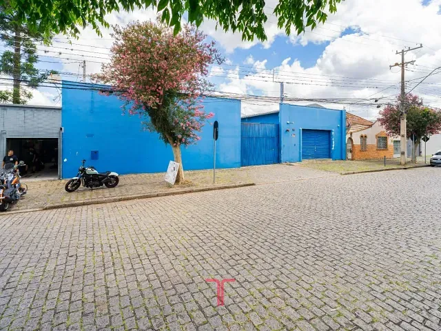 Galpão / Barracão com 1152m², para alugar, no bairro Rebouças em Curitiba