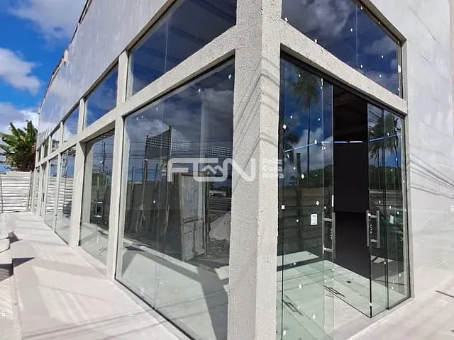 Galpão / Barracão com 300m², para alugar, no bairro Bairro Novo em Camaçari