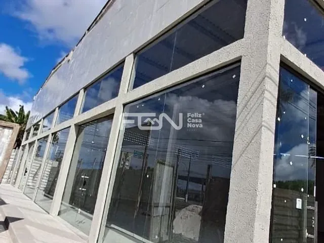 Galpão / Barracão com 300m², para alugar, no bairro Bairro Novo em Camaçari
