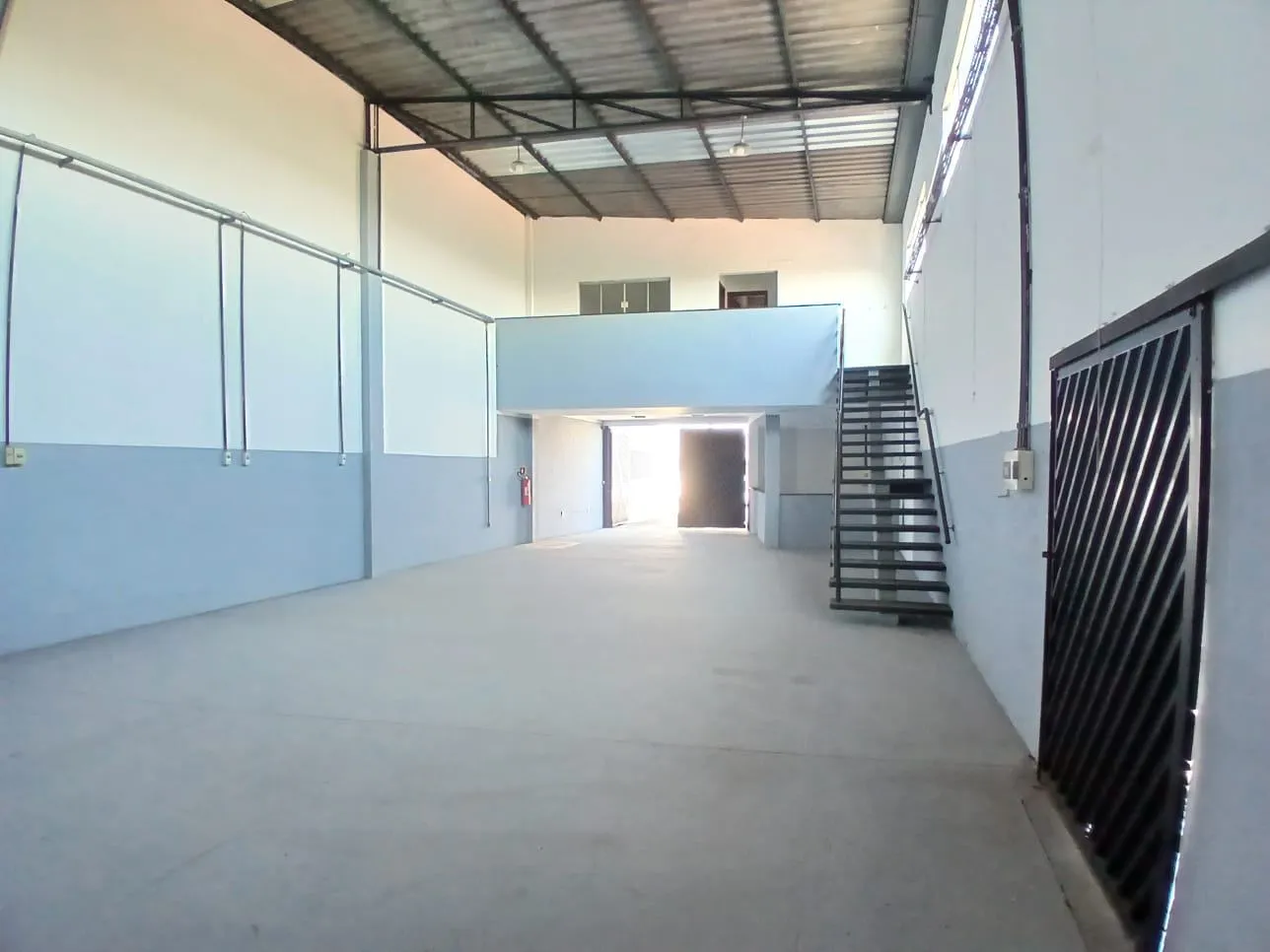 Depósito-Galpão, 255 m² - Foto 2