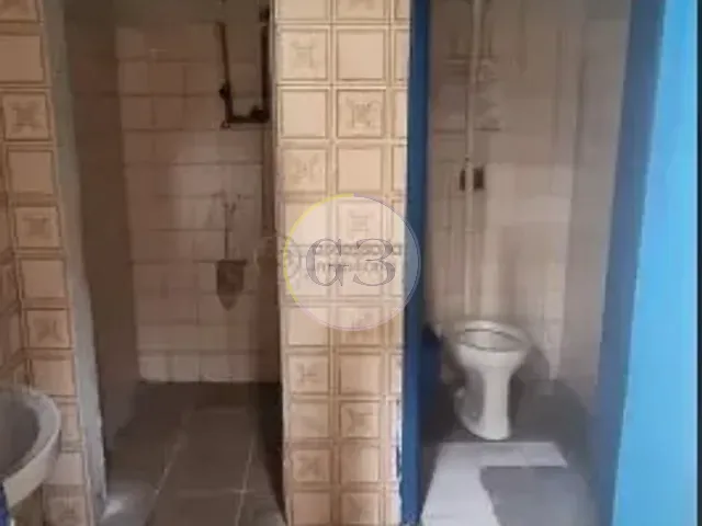 Galpão / Barracão com 1272m², para alugar, no bairro Centro em Pelotas