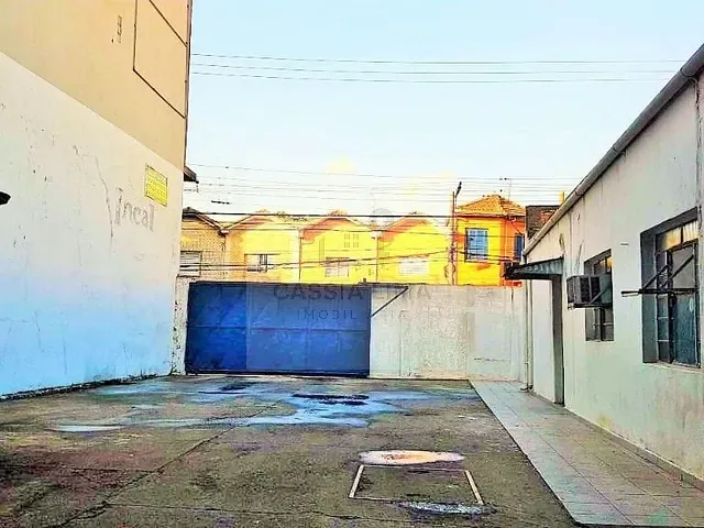 Galpão / Barracão com 1300m², para alugar, no bairro Brás em São Paulo