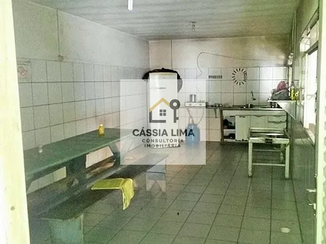 Galpão / Barracão com 1300m², para alugar, no bairro Brás em São Paulo