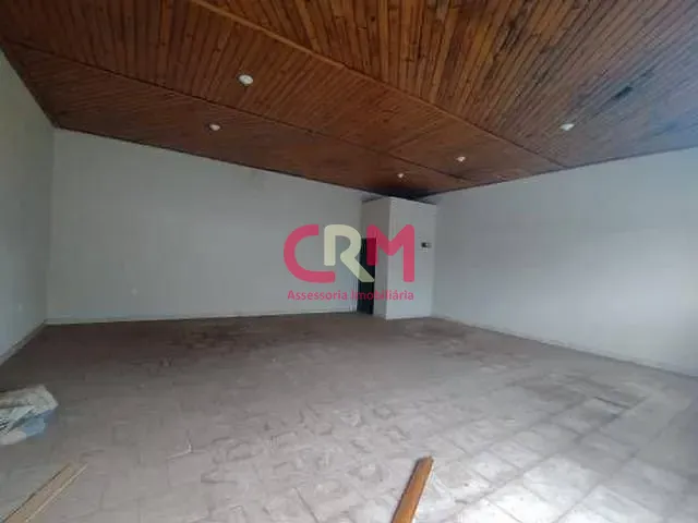Galpão / Barracão com 60m², para alugar, no bairro Centro em Taquaritinga