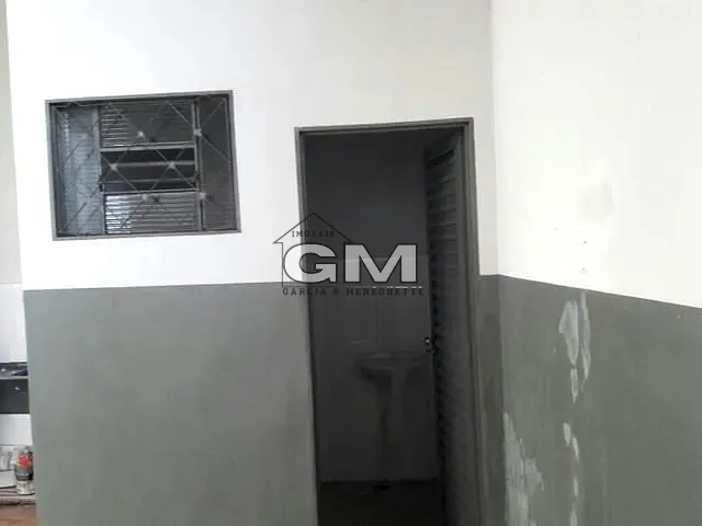 Galpão / Barracão com 403m², à venda, no bairro Parque Industrial Avelino Alves Palma em Ribeirão Preto