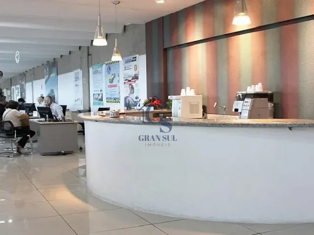 Galpão / Barracão com 9699m², à venda ou para alugar, no bairro Santo Amaro em São Paulo