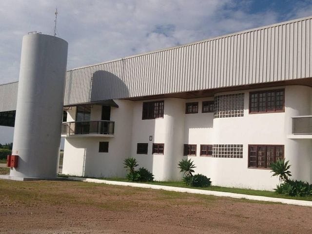 Galpão / Barracão com 60000m² 10 quartos e 10 banheiros, à venda, no bairro Aeroporto em São José dos Pinhais