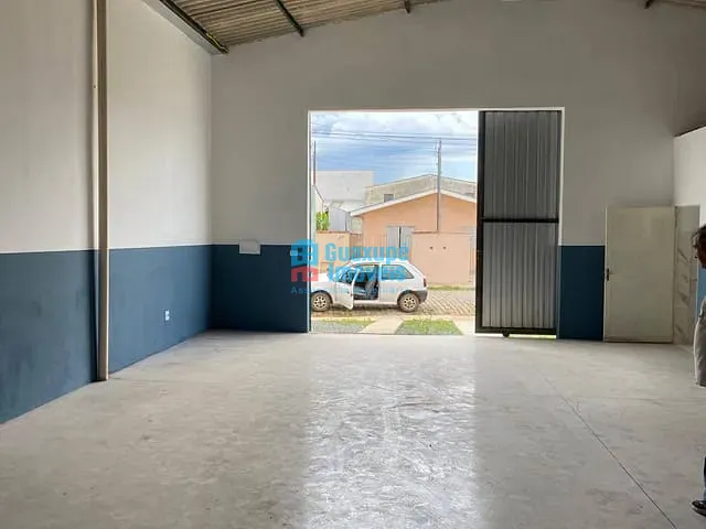 Galpão / Barracão com 319m², para alugar, no bairro Vila Rica em Guaxupé