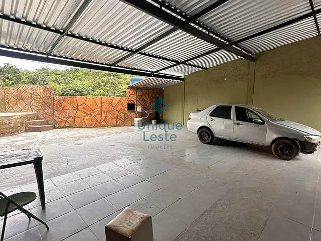 Galpão / Barracão à venda, no bairro mangueiras em Sabará