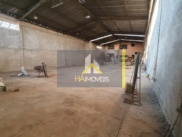 Galpão / Barracão com 600m², para alugar, no bairro Dona Clara em Belo Horizonte