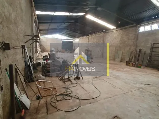 Galpão / Barracão com 600m², para alugar, no bairro Dona Clara em Belo Horizonte