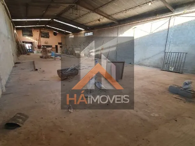Galpão / Barracão com 600m², para alugar, no bairro Dona Clara em Belo Horizonte