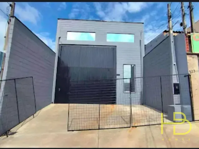 Galpão / Barracão à venda ou para alugar, no bairro Jardim Piazza di Roma em Sorocaba