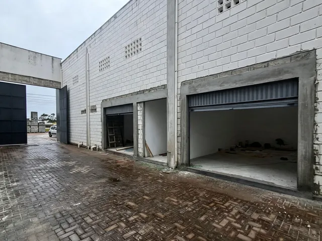 Galpão / Barracão para alugar, no bairro Areias (Abrantes) em Camaçari