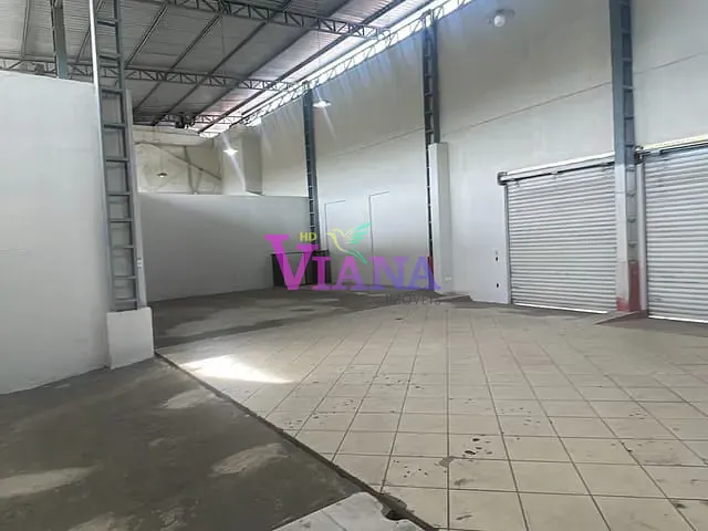 Galpão / Barracão com 1000m², para alugar, no bairro Baiminas em Cachoeiro de Itapemirim