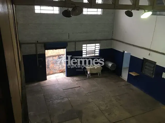 Galpão / Barracão com 384m², à venda, no bairro Vila Santa Isabel em Campinas