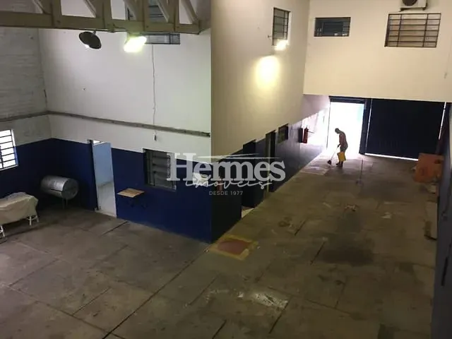 Galpão / Barracão com 384m², à venda, no bairro Vila Santa Isabel em Campinas