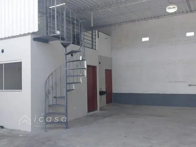 Galpão / Barracão com 300m², à venda, no bairro Vila Menino Jesus em Caçapava