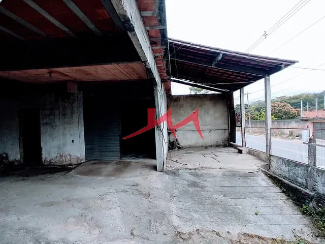 Galpão / Barracão com 390m², à venda, no bairro Sacramento em São Gonçalo