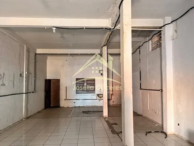 Galpão / Barracão com 200m², para alugar, no bairro Cidade Alta em Cuiabá
