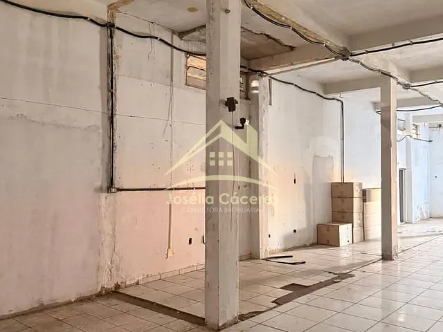Galpão / Barracão com 200m², para alugar, no bairro Cidade Alta em Cuiabá
