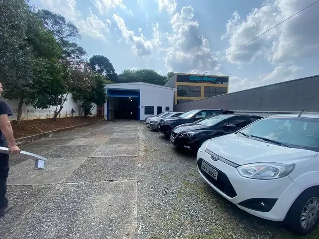 Galpão / Barracão à venda, no bairro Seminário em Curitiba