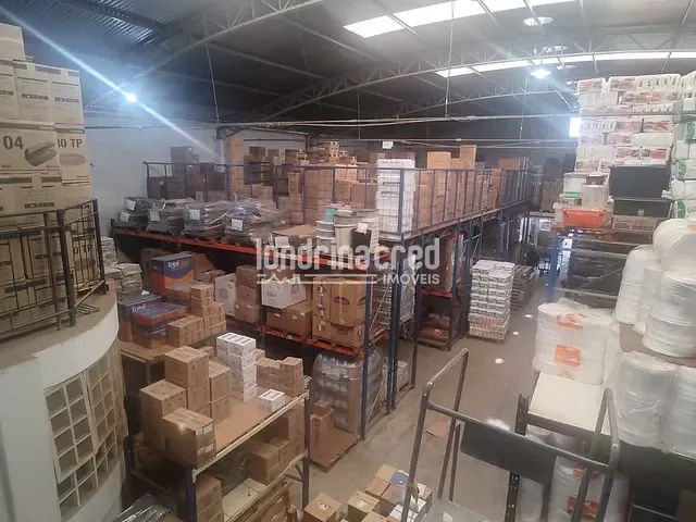 Galpão / Barracão com 1860m², à venda, no bairro Jardim Agari em Londrina