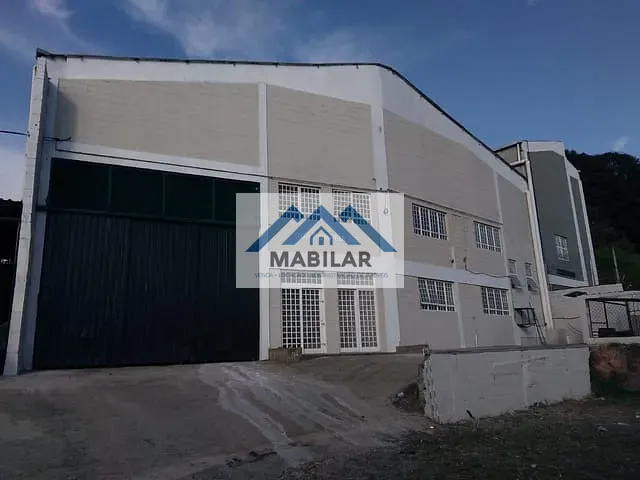 Galpão / Barracão com 1300m², à venda, no bairro Chácaras Marco em Barueri
