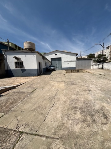 Galpão / Barracão com 926m², à venda, no bairro Vila Nambi em Jundiaí