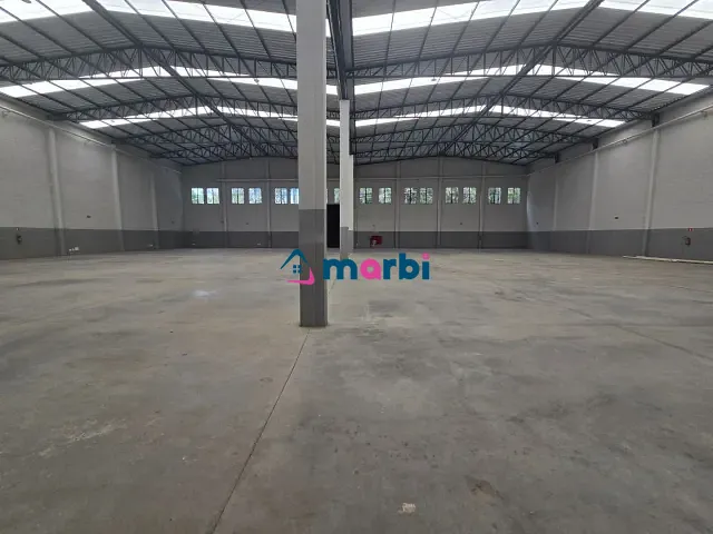 Galpão / Barracão com 2000m², para alugar, no bairro Parque Industrial Harmonia em Nova Odessa