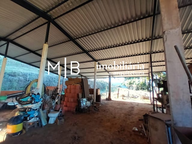 Galpão / Barracão 1 quarto e 1 banheiro, para alugar, no bairro VILA MINALDA em CATAGUASES