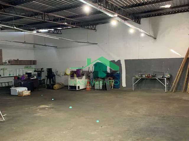 Galpão / Barracão com 400m², à venda ou para alugar, no bairro Vila Natália em São Paulo