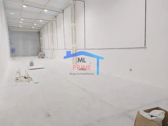 Galpão / Barracão com 280m², à venda, no bairro Vila Alpina em São Paulo