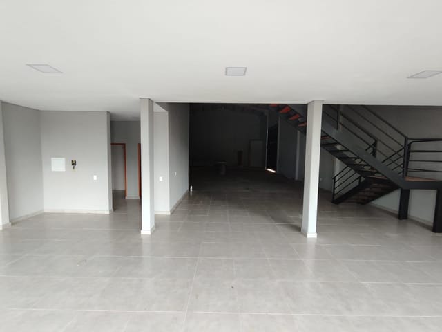Foto do Ponto - Aluga-se Ref:(367 e 344) | Imobiliária Modelo